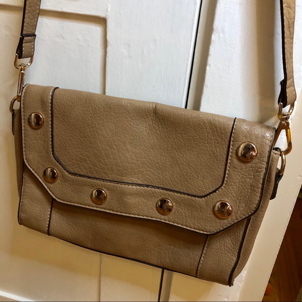 Urban Expressions cross body studded bag